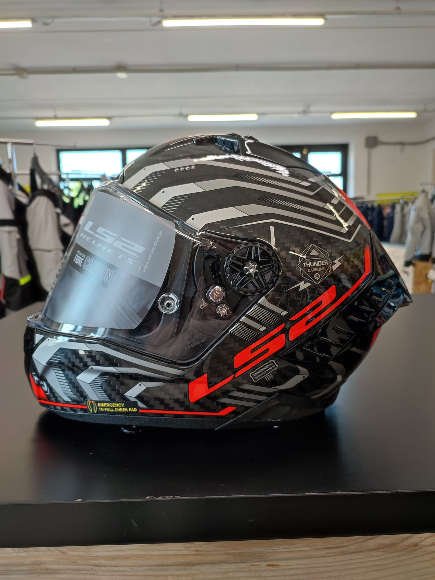 Casco integrale LS2 FF805 THUNDER CARBON RACING FIM in carbonio