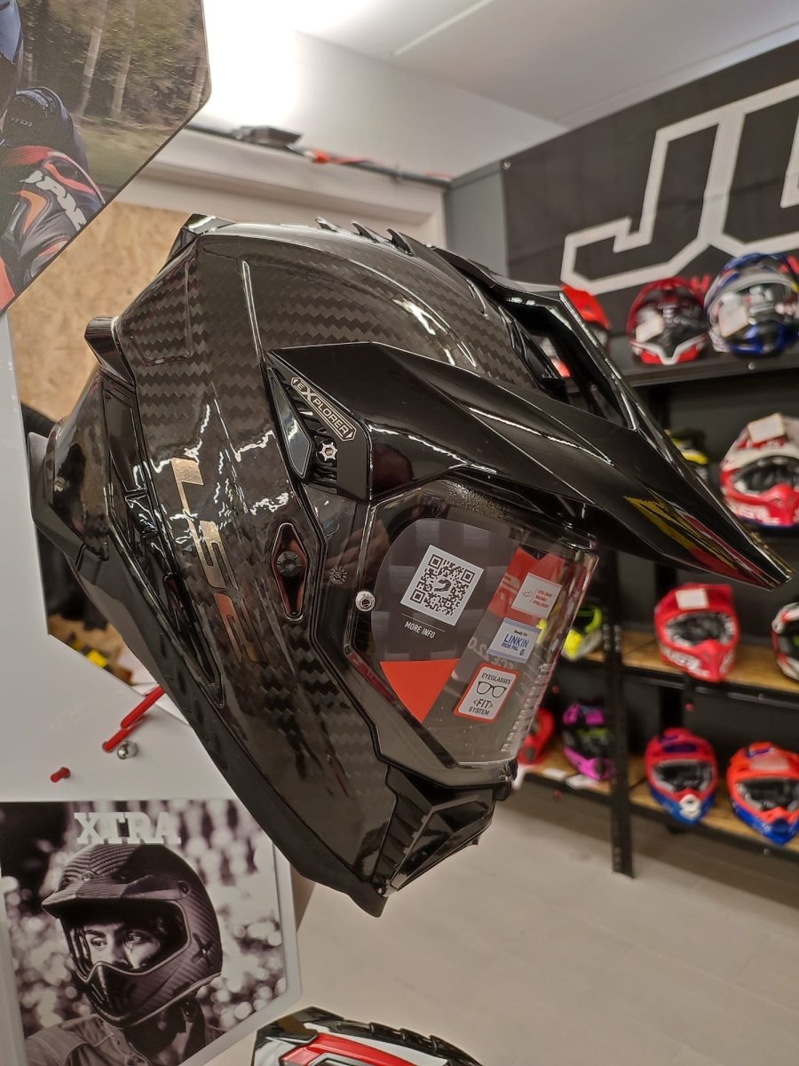 Casco Adventure LS2 MX701 C EXPLORER Carbonio 2206 Carbon nero lucido - Moto Adventure