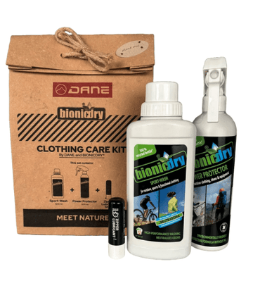 Dane Kit pulizia abbigliamento moto - Moto Adventure
