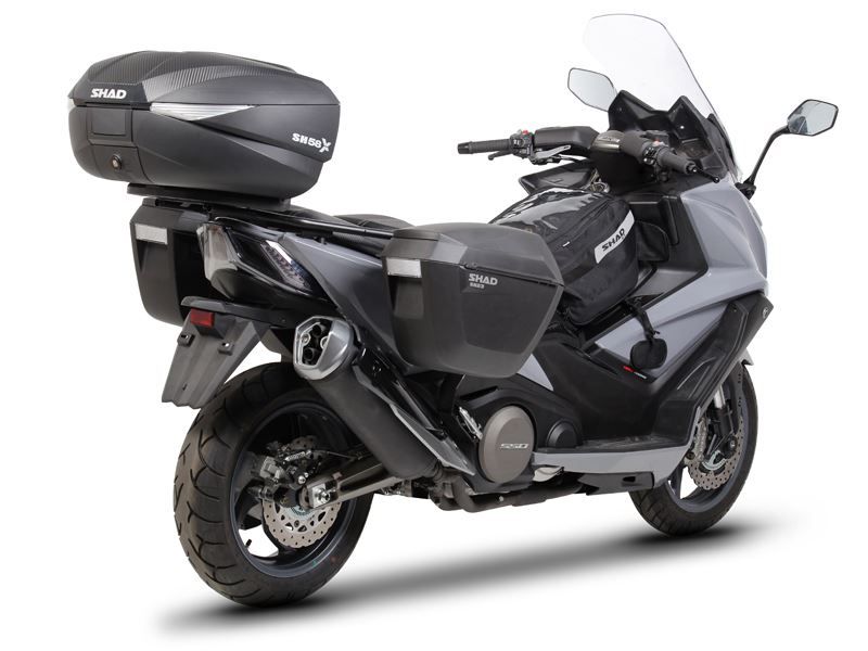 Kit fissaggio bauletti SHAD per Kymco AK550 - Moto Adventure