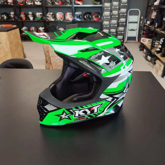 Casco KYT Skyhawk